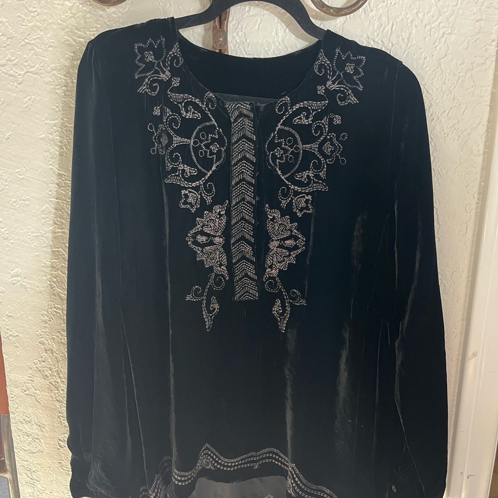 Johnny Was Embroidered Black Velvet Women's Top